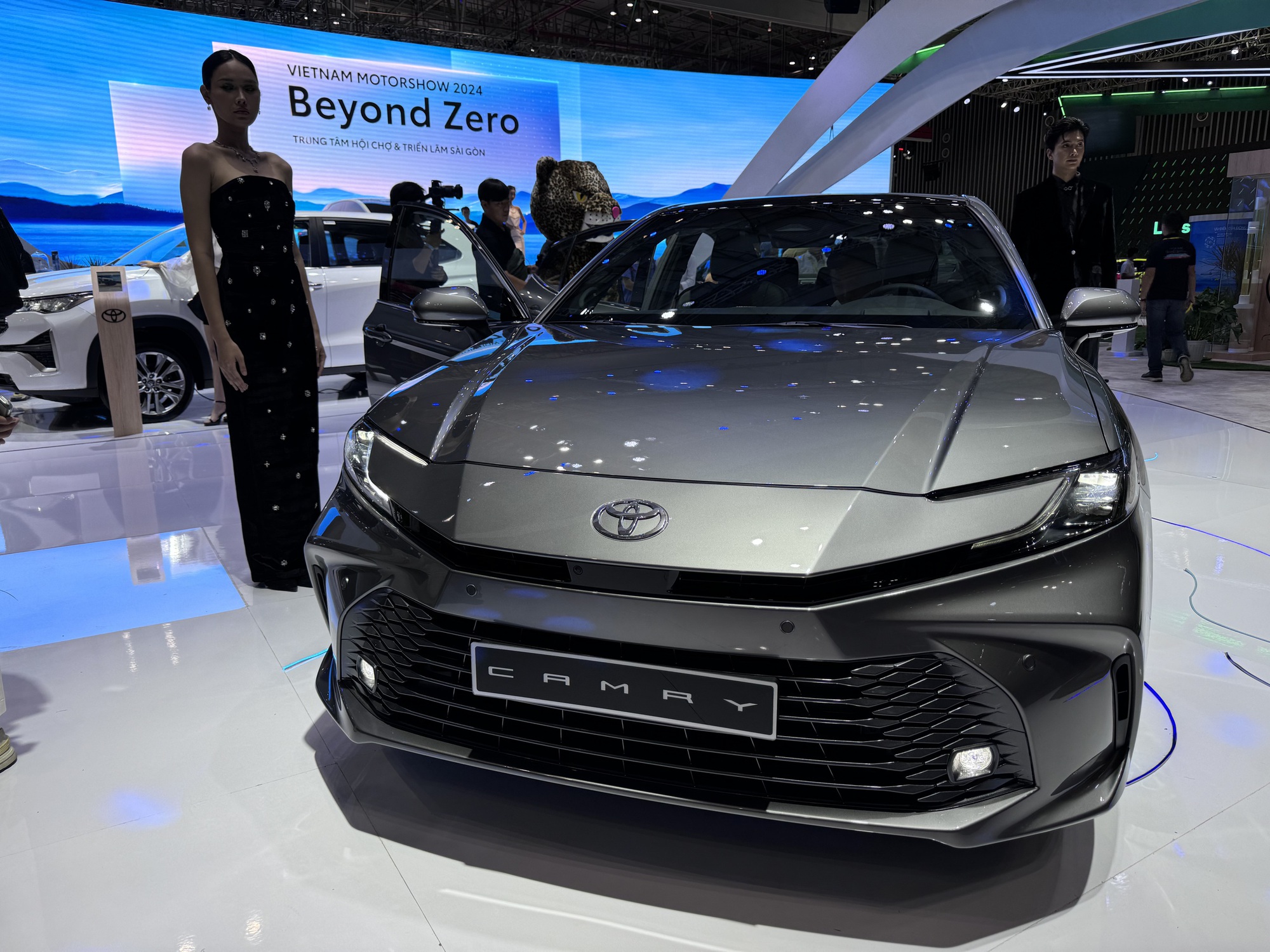 Những mẫu xe nào đạt mức tiêu thụ nhiên liệu 4,83 lít/100 km? - Ảnh 5