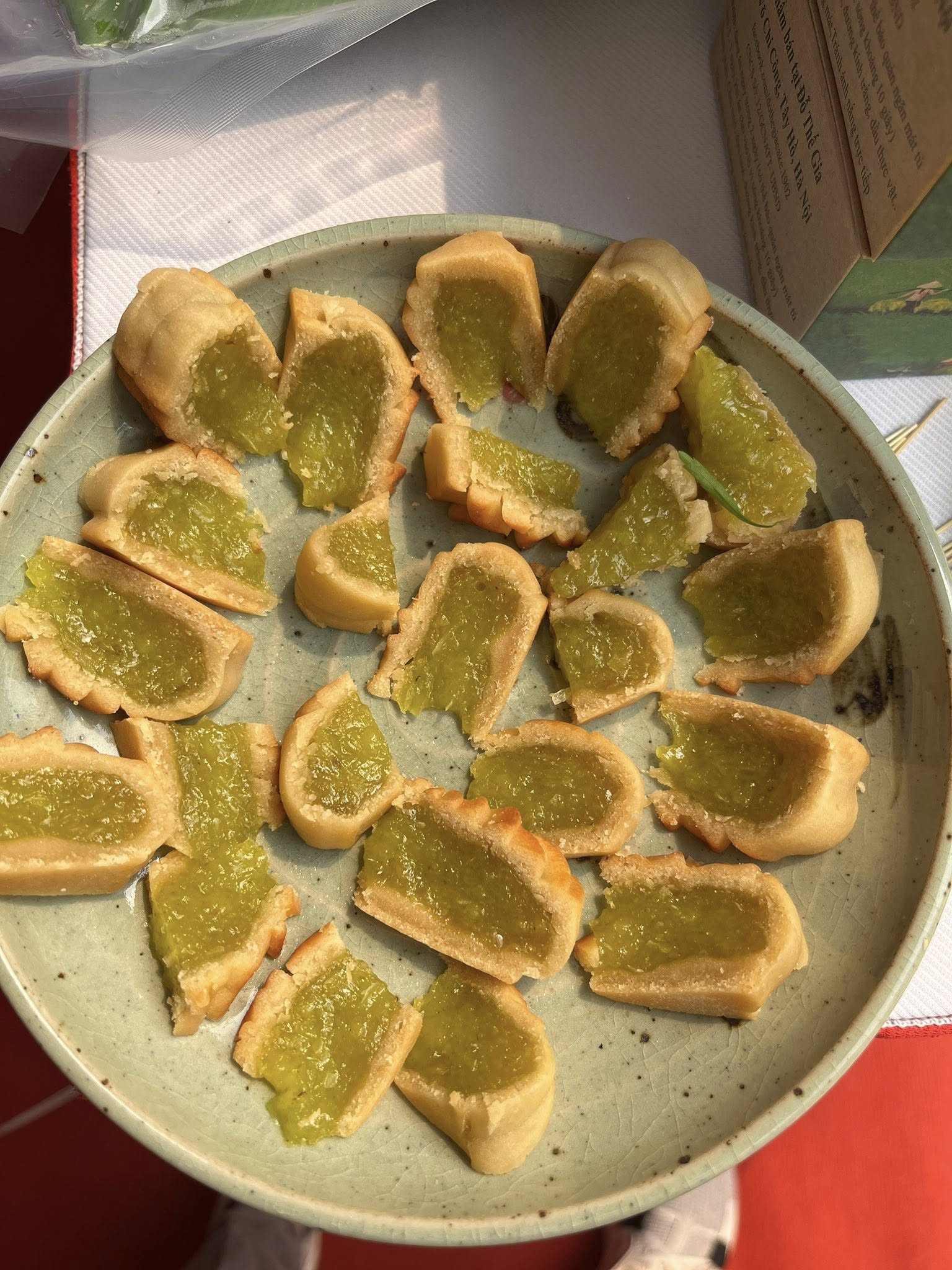 Muốn mua bánh Trung thu cốm mà ngại chen chúc xếp hàng: Đây là 3 địa chỉ đang được nhiều người truyền tai - Ảnh 2