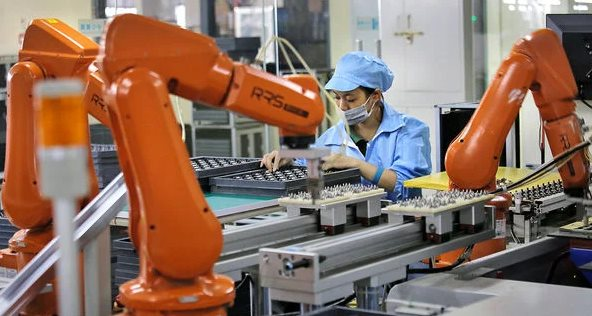 Trung Quốc vẫn là công xưởng giá rẻ thế giới nhờ 280.000 robot mỗi năm: Tầm nhìn tự động hóa chi phí thấp của nền kinh tế số 1 Châu Á - Ảnh 3
