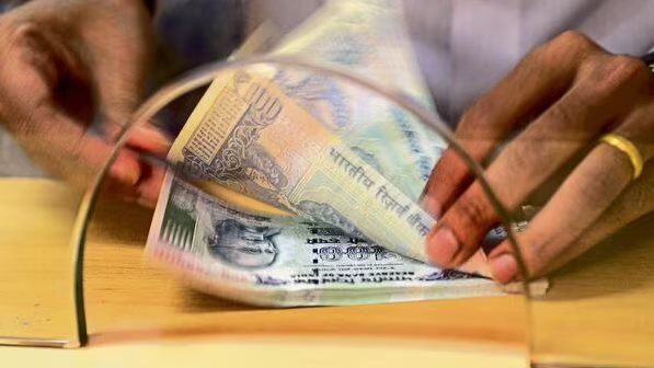 Tăng trưởng GDP đến 7,8% nhưng đồng tiền lại mất giá mạnh nhất Châu Á, chuyện gì đang diễn ra tại Ấn Độ? - Ảnh 3