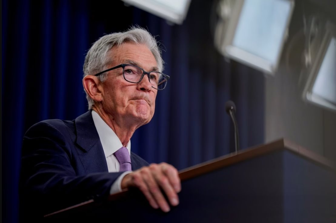 Chủ tịch FED thừa nhận giới trẻ Mỹ tìm việc khó khăn: Liệu Gen Z có trở thành một “thế hệ thất nghiệp”, giảm tích lũy tài sản trong 15 năm? - Ảnh 1