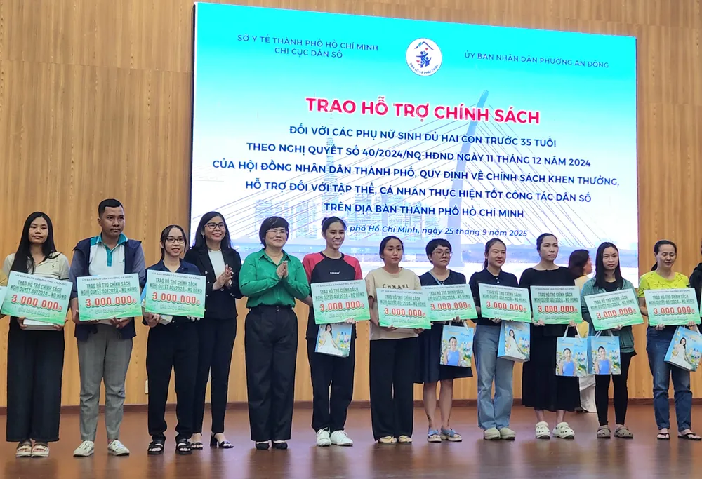 Hơn 17.000 phụ nữ TPHCM được nhận hỗ trợ vì sinh đủ 2 con trước 35 tuổi - Ảnh 2
