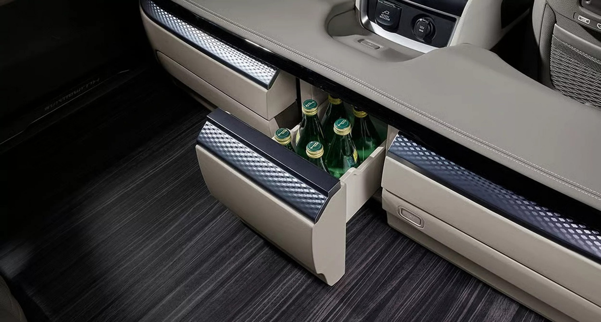 Mẫu xe xa xỉ nhất của Kia vừa ra mắt - không phải một chiếc sedan hay SUV - Ảnh 10