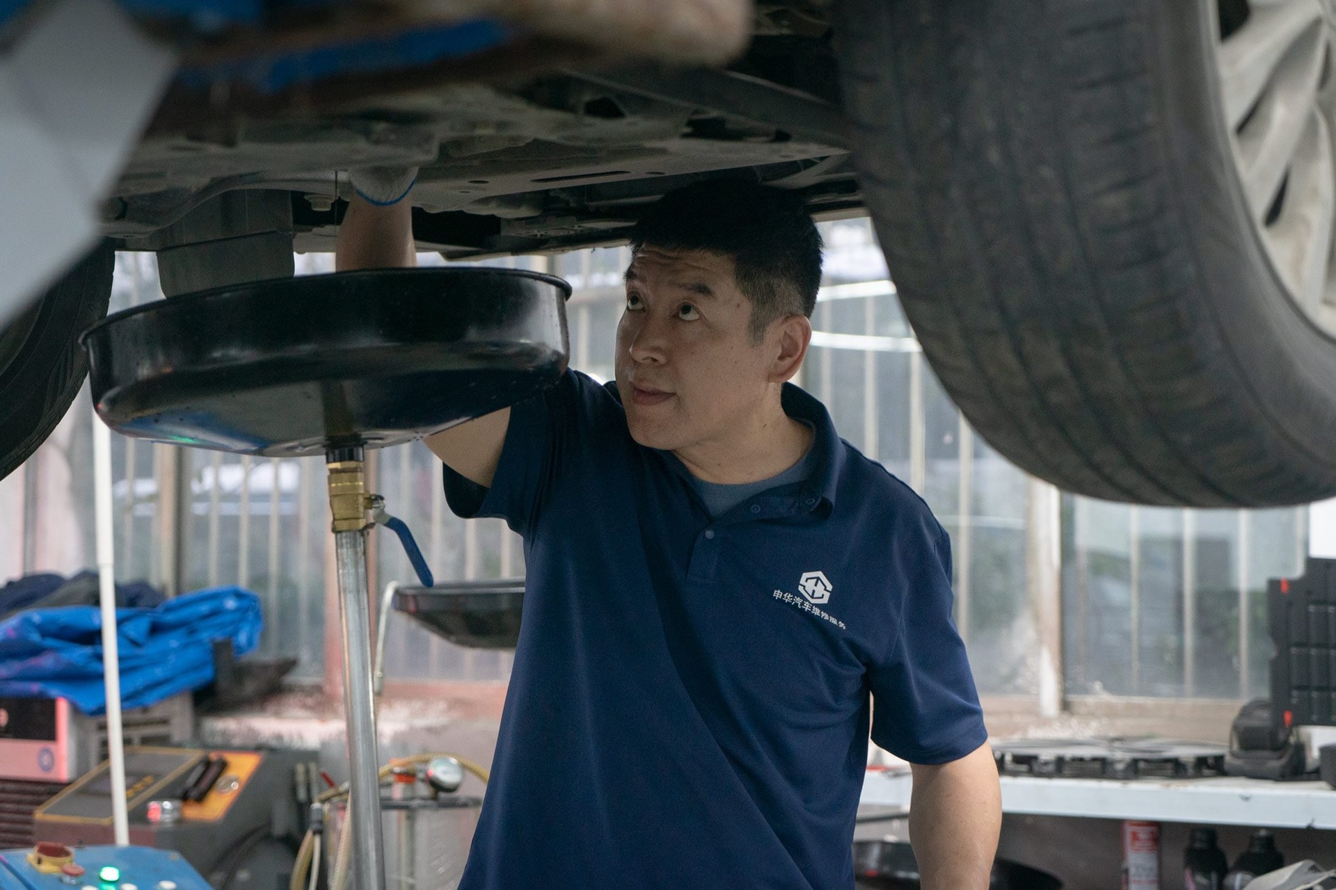 Trung Quốc thiếu hơn 1 triệu thợ sửa xe điện, 75% thợ không đủ tiêu chuẩn: Cuộc khủng hoảng thầm lặng cho nỗ lực xanh hóa ngành ô tô - Ảnh 2