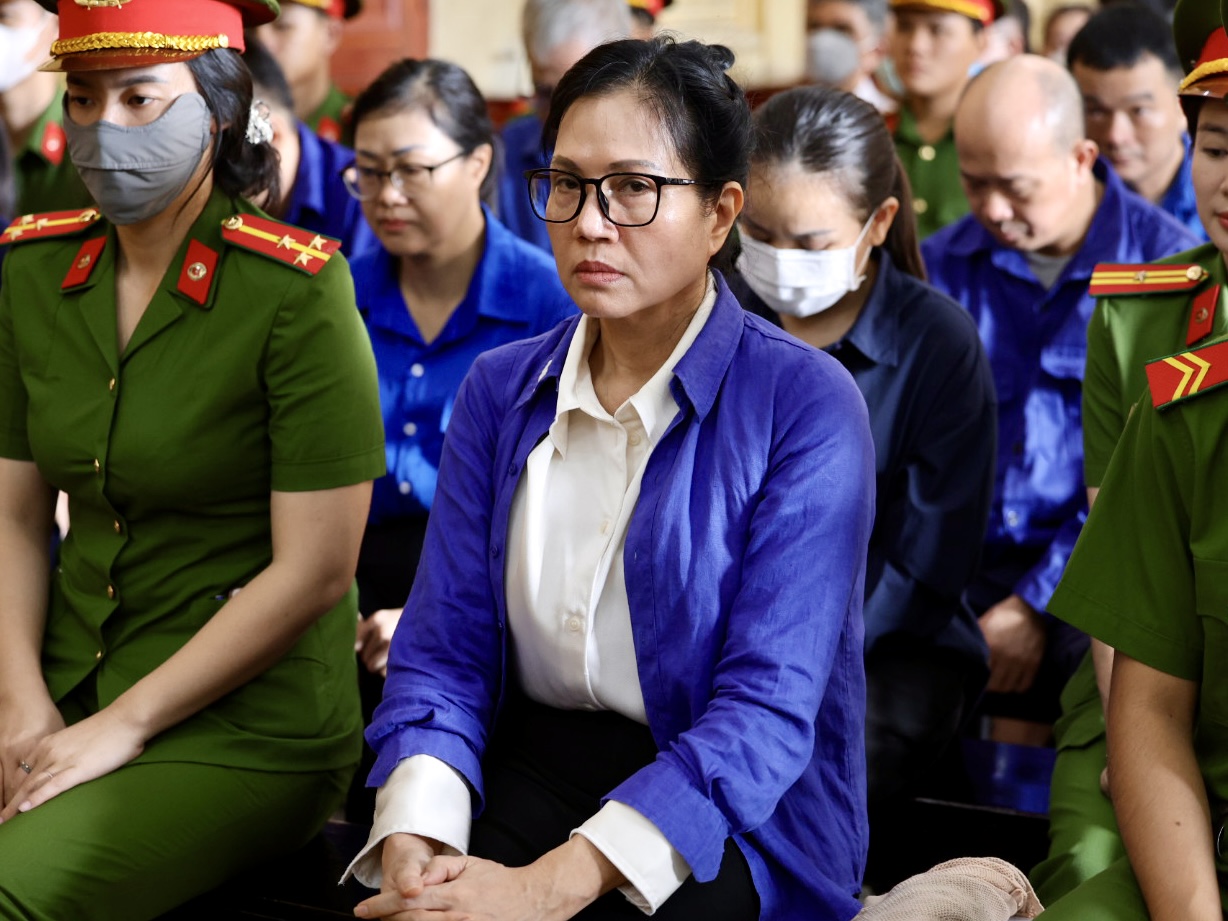 Một câu hỏi của chủ toạ khiến cựu Tổng giám đốc SJC ngượng ngùng - Ảnh 1