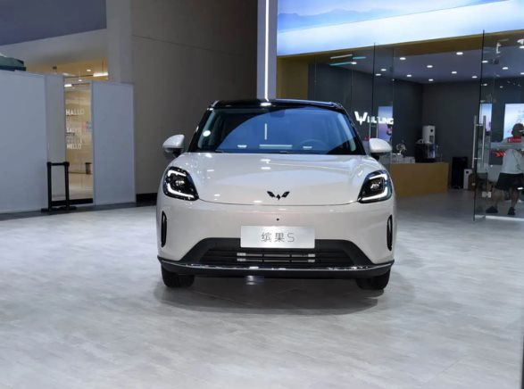 Wuling ‘nhá hàng’ mẫu xe điện cỡ nhỏ chỉ từ 250 triệu đồng: Một lần sạc đi 430 km, sẽ ra mắt vào cuối tháng 9 - Ảnh 2