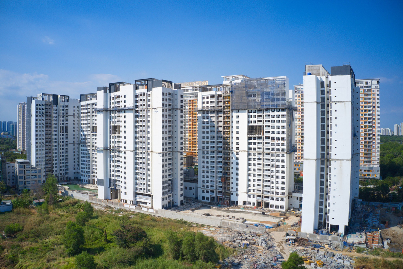 Lập trung tâm giao dịch bất động sản để hạ giá nhà - Ảnh 2