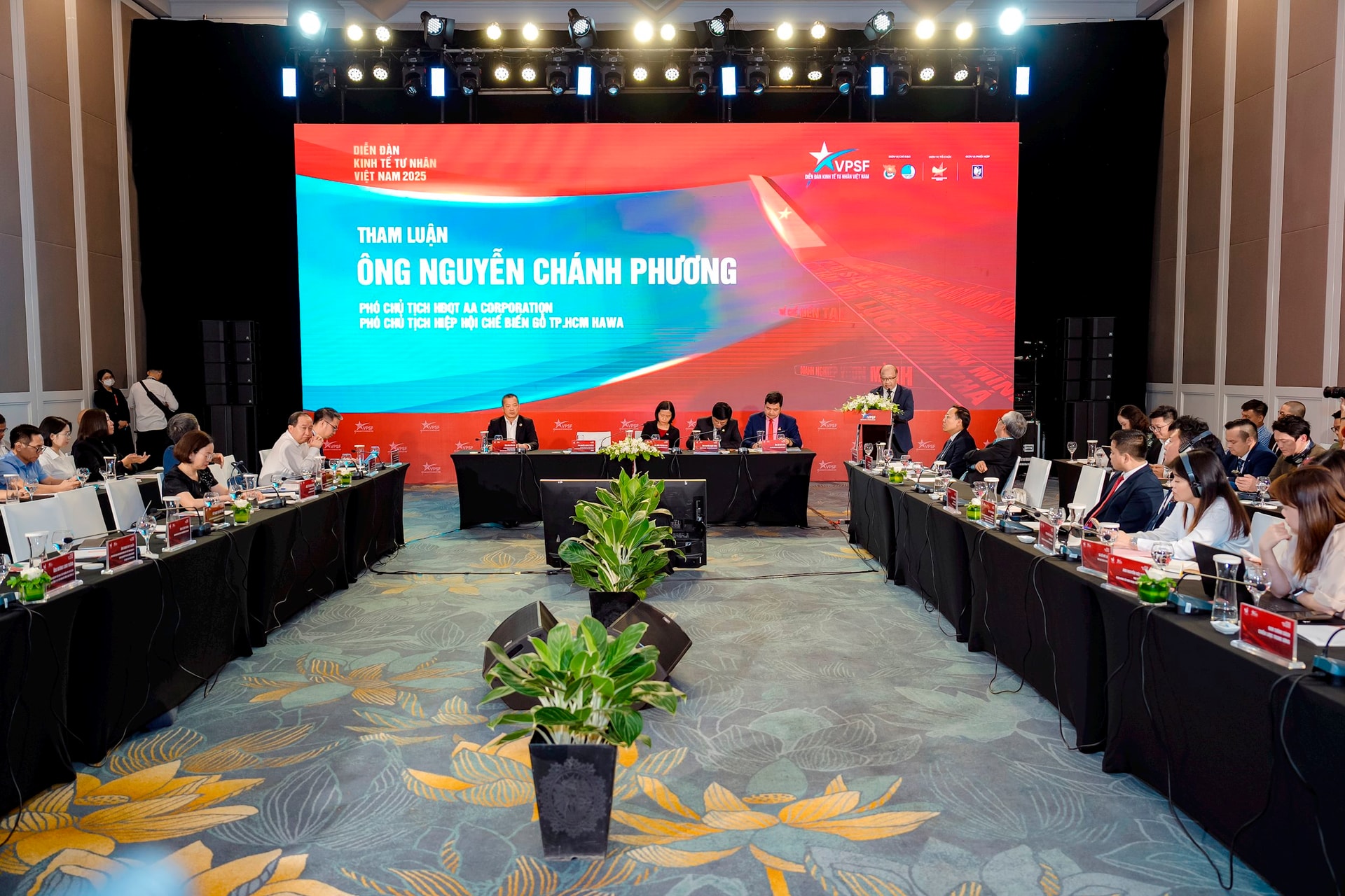 Phó Chủ tịch AA Corporation Nguyễn Chánh Phương: Thế giới không đáng sợ như ta nghĩ - Ảnh 2