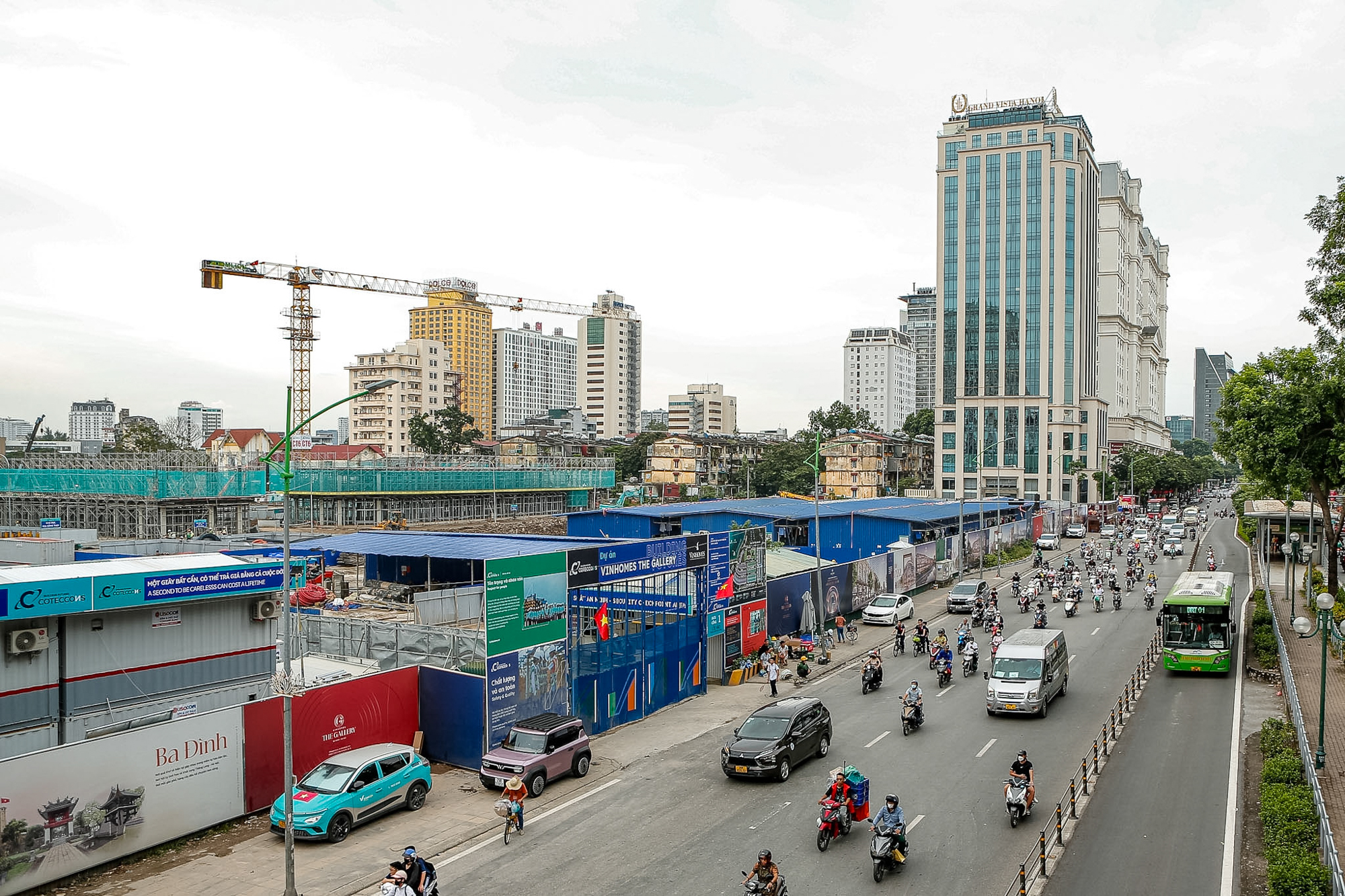 Toàn cảnh dự án hiếm hoi nằm trong vành đai 1 của Vinhomes: Giá bán thấp nhất 78 tỷ đồng/căn, số tầng hầm gần bằng tầng nổi - Ảnh 4