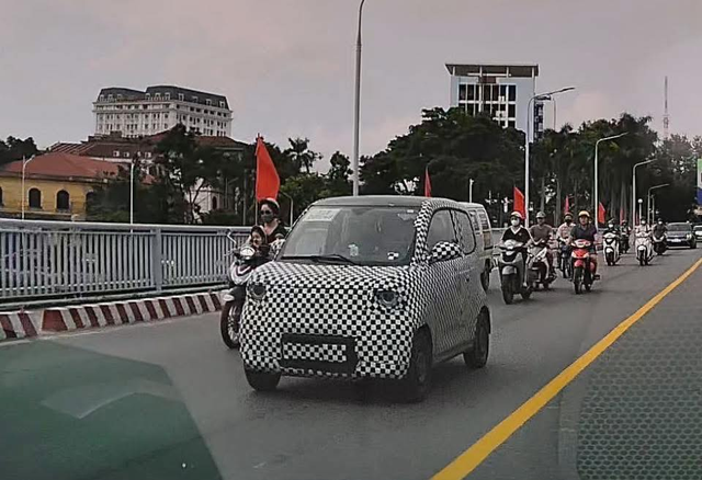 VinFast Minio Green lộ diện: Ngắn hơn Morning 0,5 mét, người cao 1,7 mét ngồi hàng ghế sau có chật? - Ảnh 4