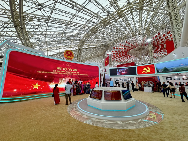 Việt Nam lập hàng loạt kỷ lục chưa từng có tại công trình Top 10 thế giới - Ảnh 1