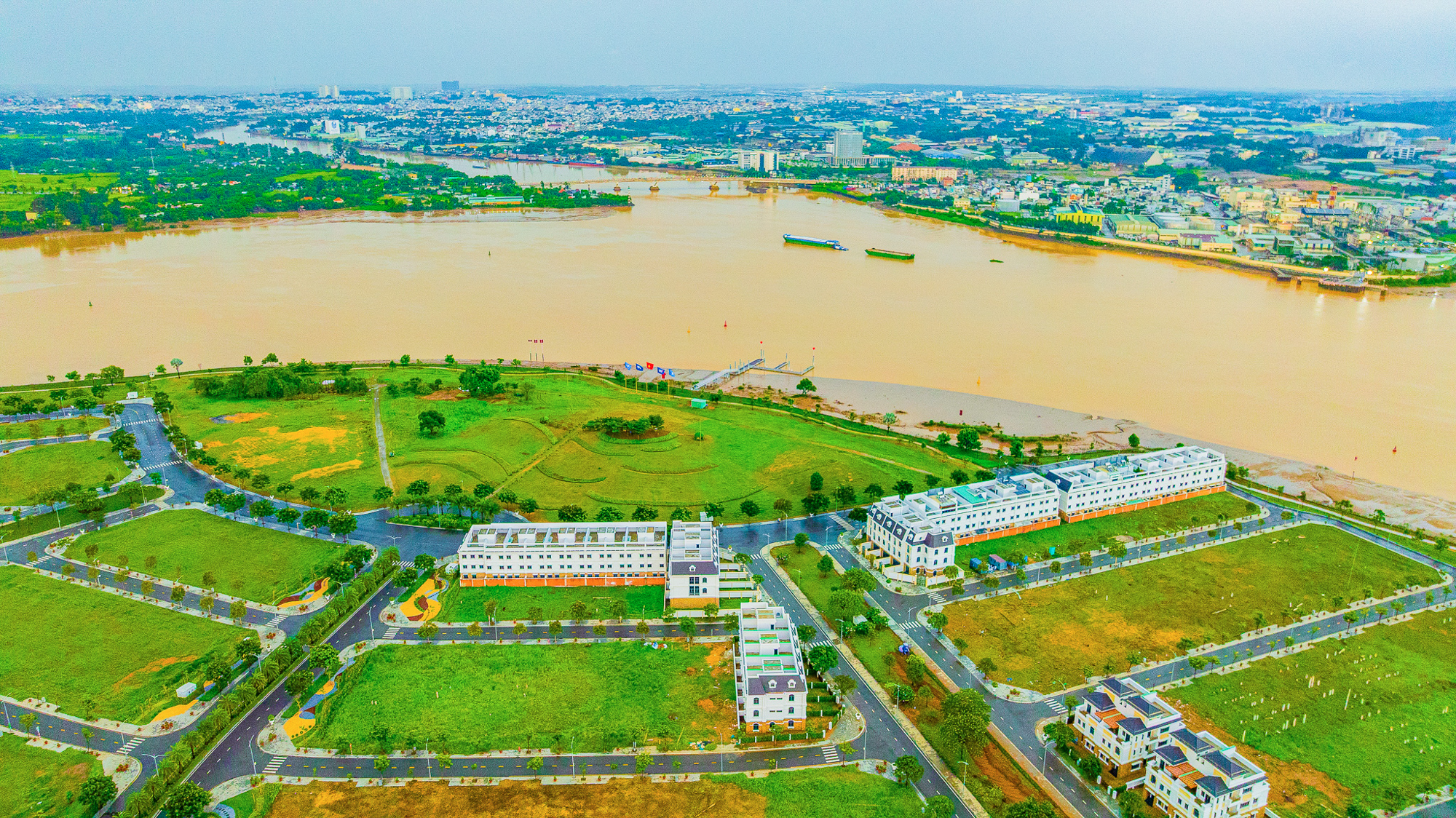 Toàn cảnh đô thị đảo sát vách TP.HCM, đối diện dự án 72.000 tỷ của Sun Group, góp phần đẩy giá đất tăng gấp 10 lần - Ảnh 5