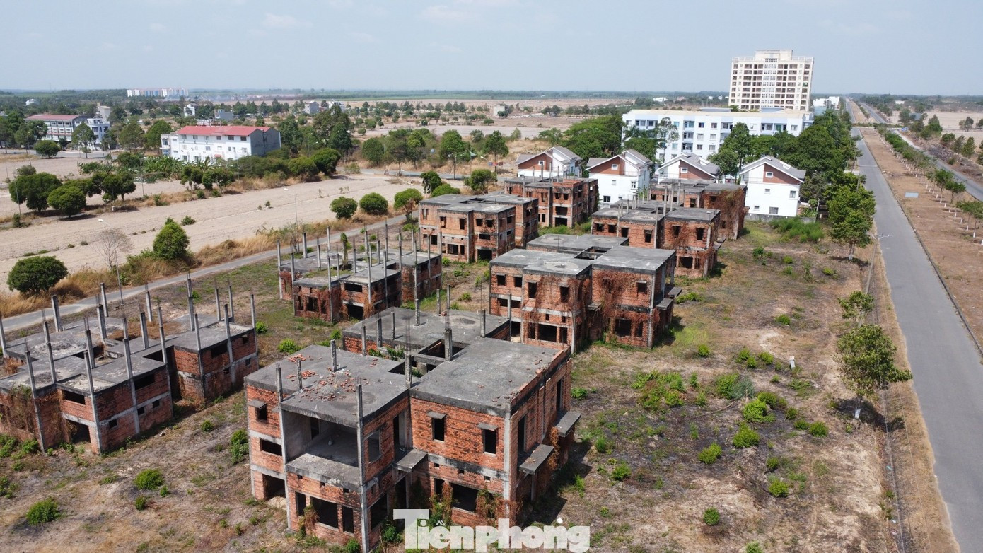 'Hoá giải' các khu đô thị ma - Ảnh 2