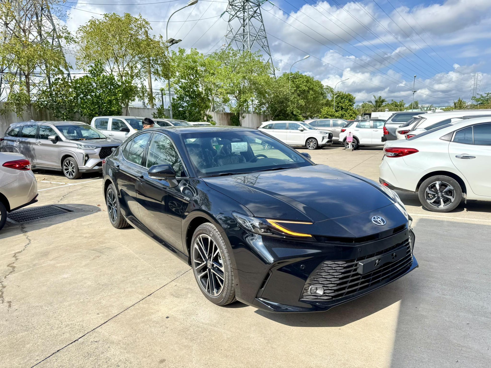 Hiểu đúng đề xuất ‘ăn xăng’ 4,83L/100km: ‘Không phải cứ về động cơ 1.0L hay chạy điện hết là được’ - Ảnh 3