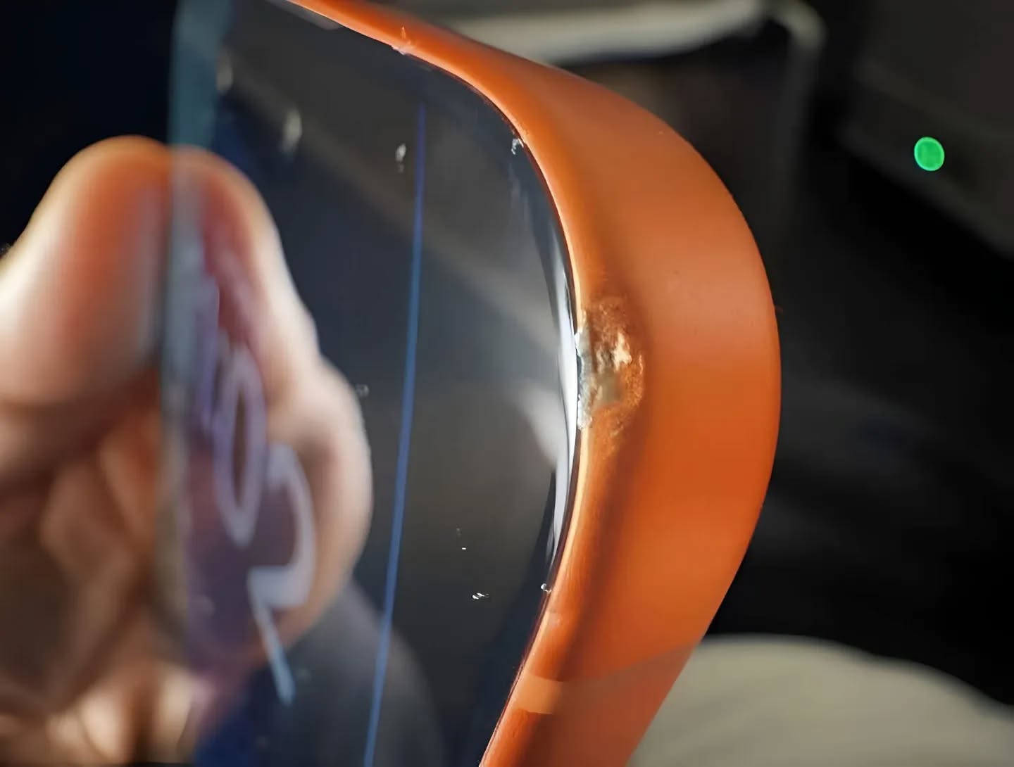 Vừa ra mắt, iPhone 17 Pro đã lộ "nhược điểm chí mạng"? - Ảnh 2