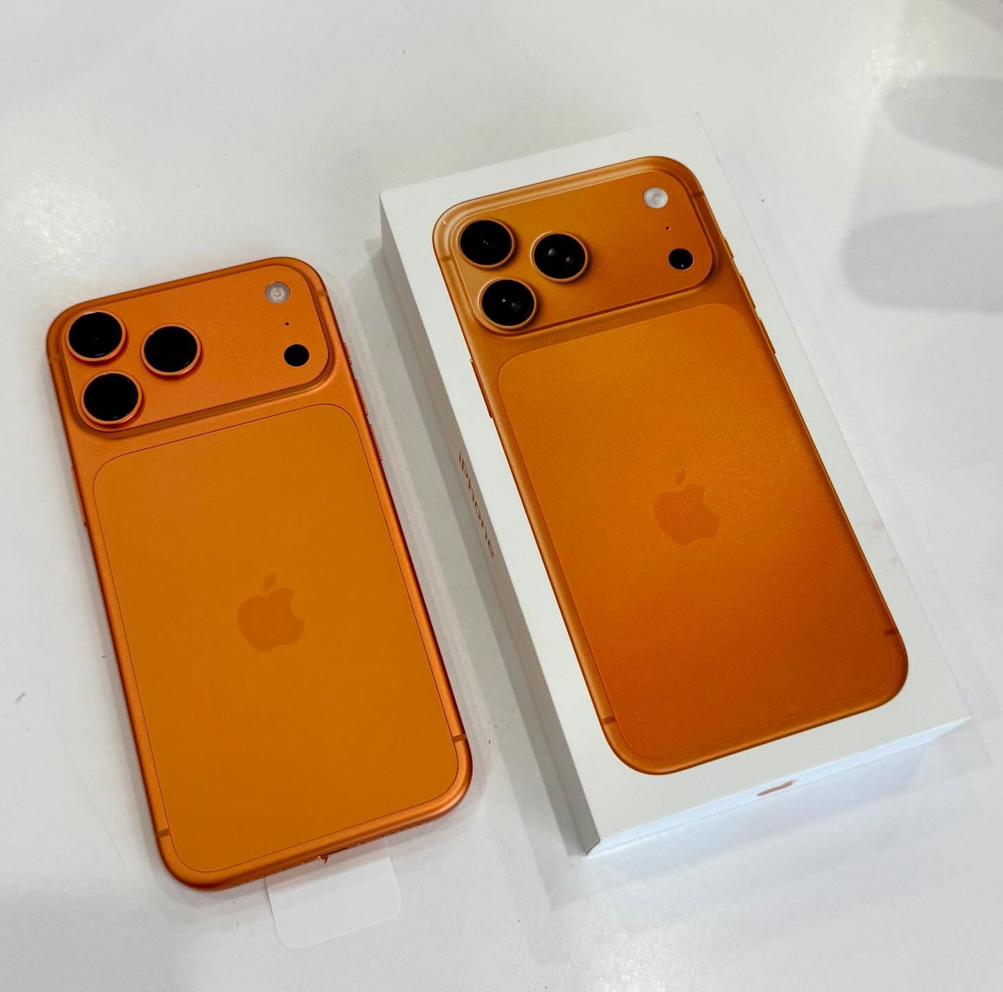 Lướt mạng xã hội giờ chỉ thấy một cảnh: "Pass nhanh" iPhone cũ, hẹn gặp lại ở "vũ trụ" iPhone 17 - Ảnh 4