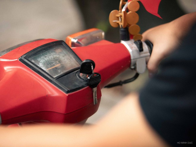 'Huyền thoại' xe Honda từng có giá bằng cả căn nhà mặt phố, nay có thể cầm lái với phí ngang 10 bát phở - Ảnh 9