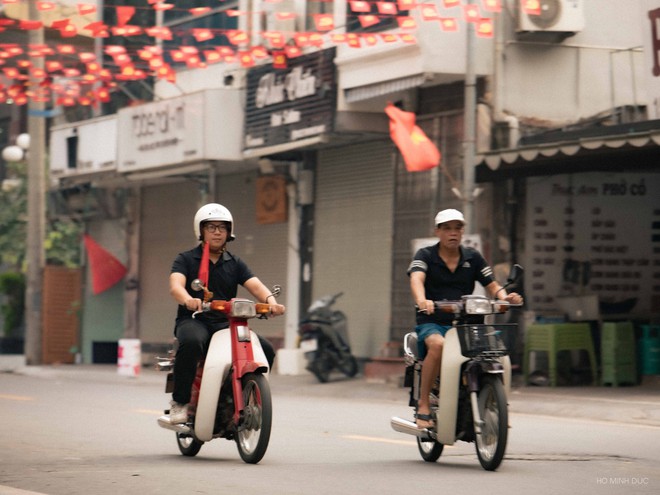 'Huyền thoại' xe Honda từng có giá bằng cả căn nhà mặt phố, nay có thể cầm lái với phí ngang 10 bát phở - Ảnh 12