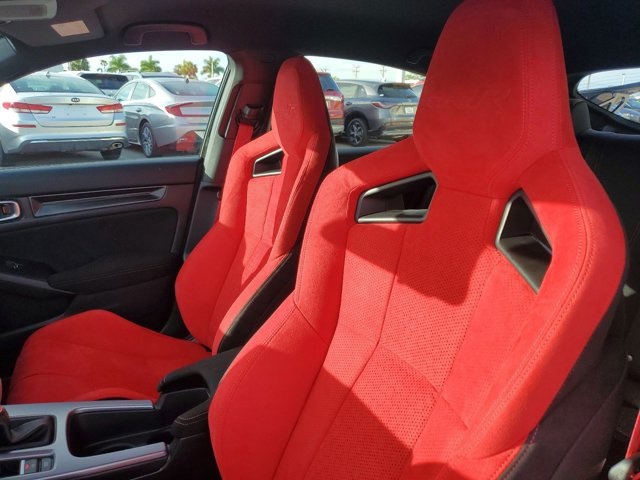 'Bia kèm lạc' không chỉ có tại Việt Nam: Đại lý này công khai kênh giá gần 400 triệu đồng đối với Civic Type R - Ảnh 13