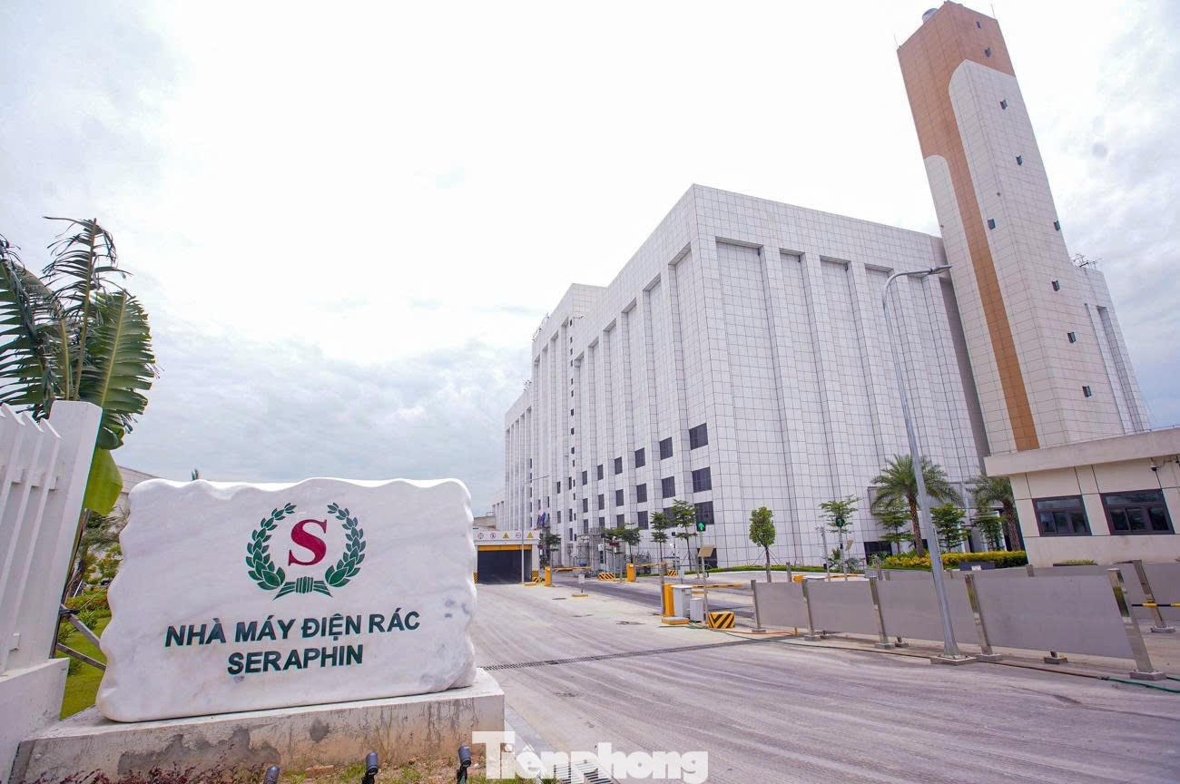 Hà Nội khánh thành nhà máy điện rác lớn thứ 2 Đông Nam Á - Ảnh 1