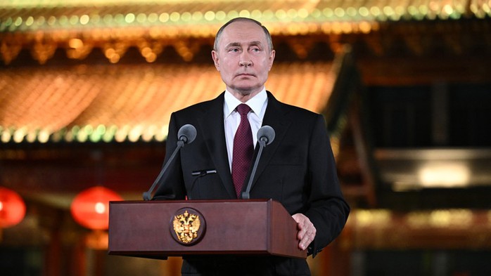 Ông Vladimir Putin nói về khả năng tổng thống Ukraine đến Moscow đàm phán - Ảnh 1