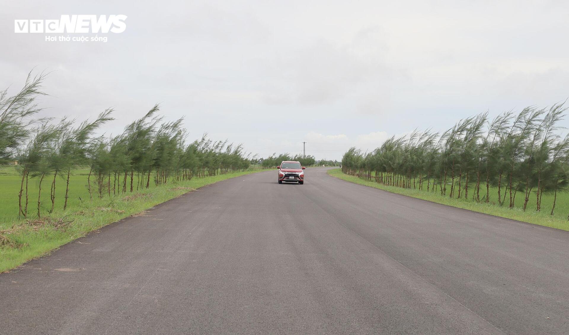 Toàn cảnh tuyến đường bộ ven biển Hưng Yên gần 5.000 tỷ đồng sắp cán đích - Ảnh 10