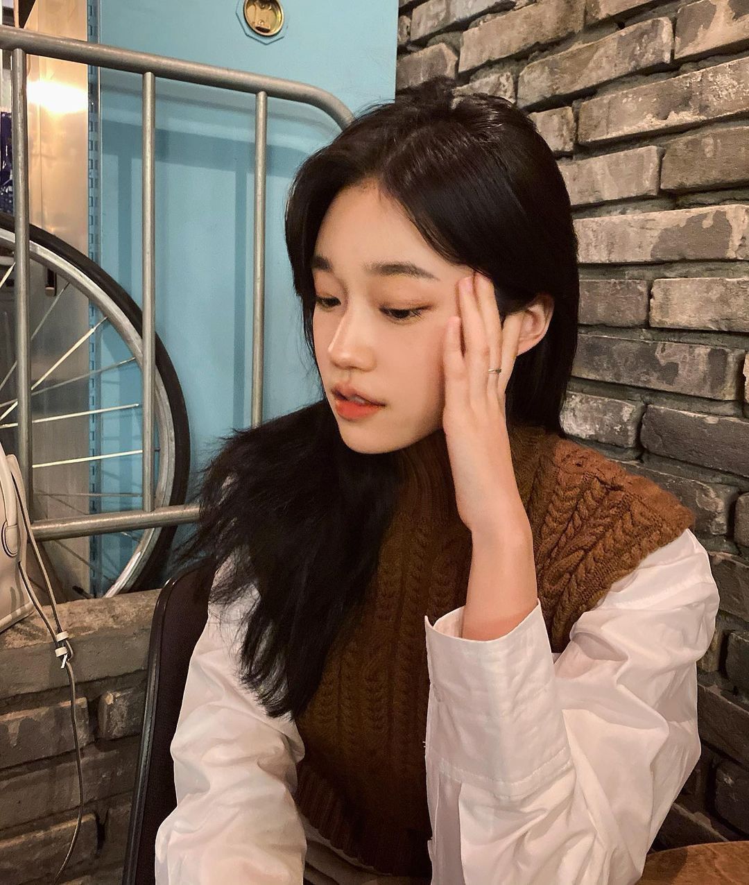 Doubao - Chatbot AI xịn nhất Trung Quốc dự đoán 10 nghề sẽ biến mất trong 20 năm tới - Ảnh 1