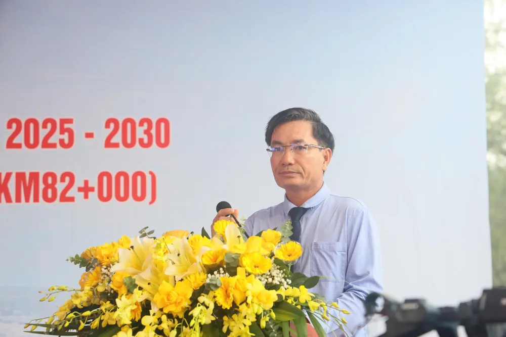 Quảng Ngãi: Khởi công Dự án đường ven biển Dung Quất - Sa Huỳnh - Ảnh 3