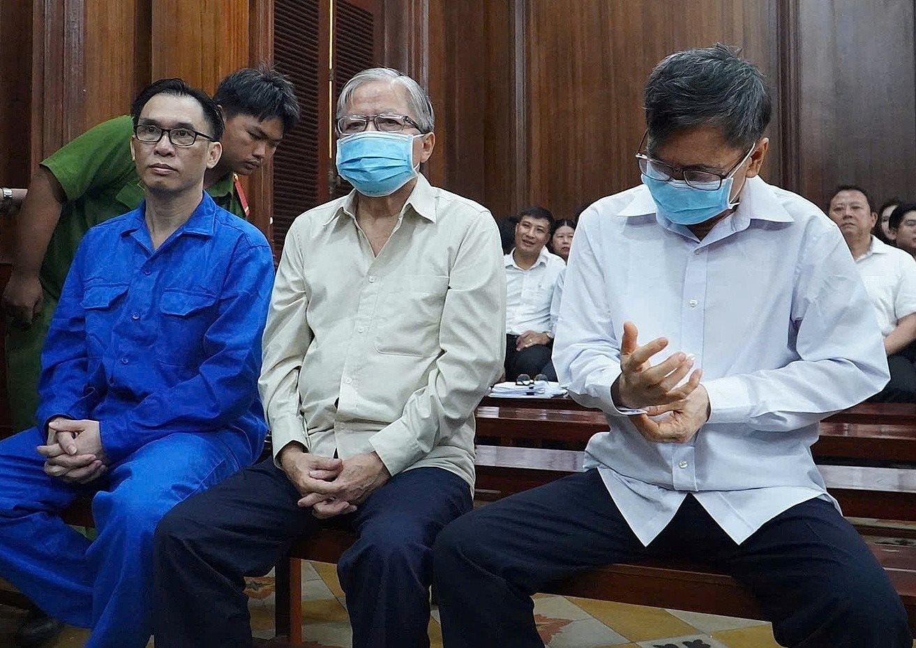 Nữ Việt kiều bí ẩn giúp đại gia Việt Nam sang tay 44 khu đất "vàng" tại trung tâm TP HCM, thu lợi bất chính gần 1.000 tỷ đồng - Ảnh 2