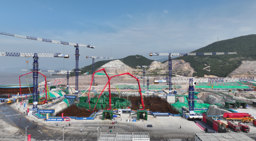 Một lò phản ứng cần 700 bằng sáng chế, 6.000 DN nội địa làm linh kiện: Nước nào đủ sức làm điều này? - Ảnh 2