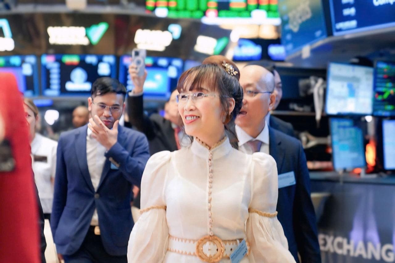 Tỷ phú Nguyễn Thị Phương Thảo gặp Chủ tịch Sàn giao dịch chứng khoán New York – Thị trường tăng 48 điểm - Ảnh 4