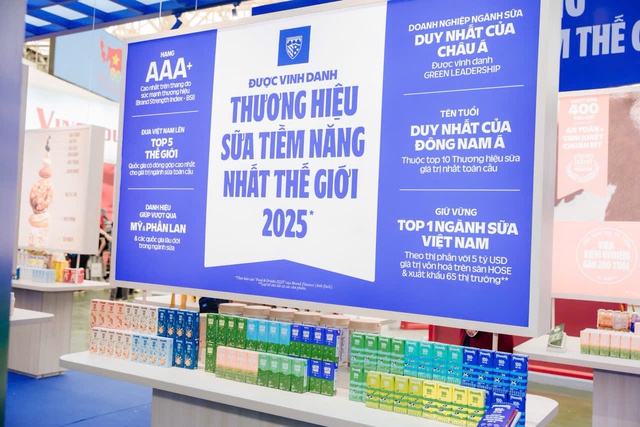 Vinamilk tạo điểm nhấn tại Triển lãm thành tựu đất nước 80 năm - Ảnh 1