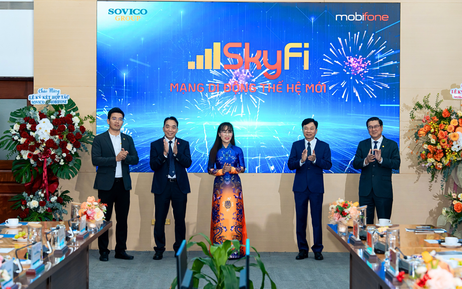 MobiFone và SOVICO hợp tác xây dựng hệ sinh thái viễn thông công nghệ đa tiện ích - Ảnh 2