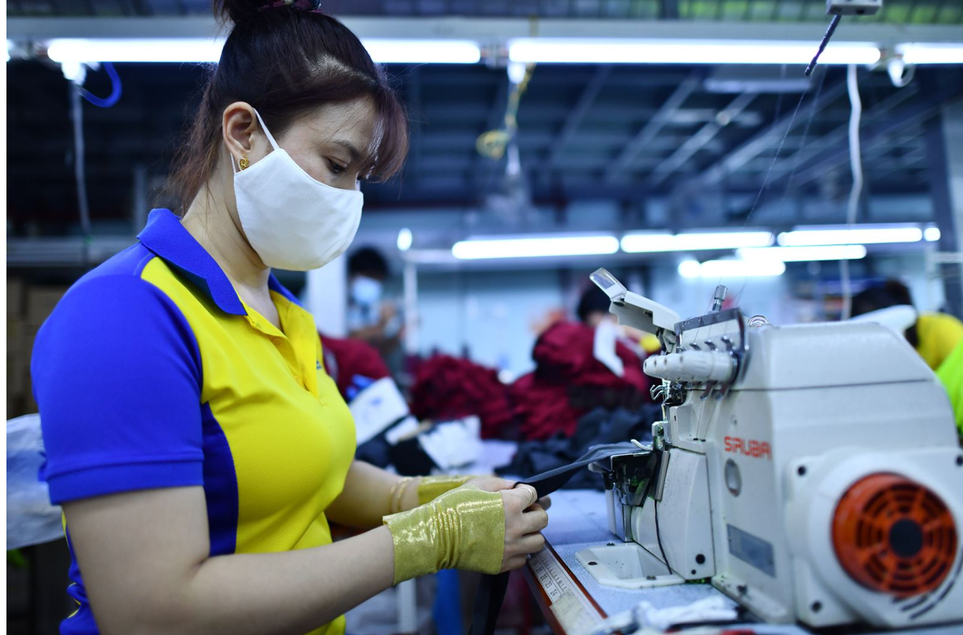 Bộ Nội vụ đề xuất giờ làm việc trong ngày, tiền làm thêm dịp lễ, Tết - Ảnh 1