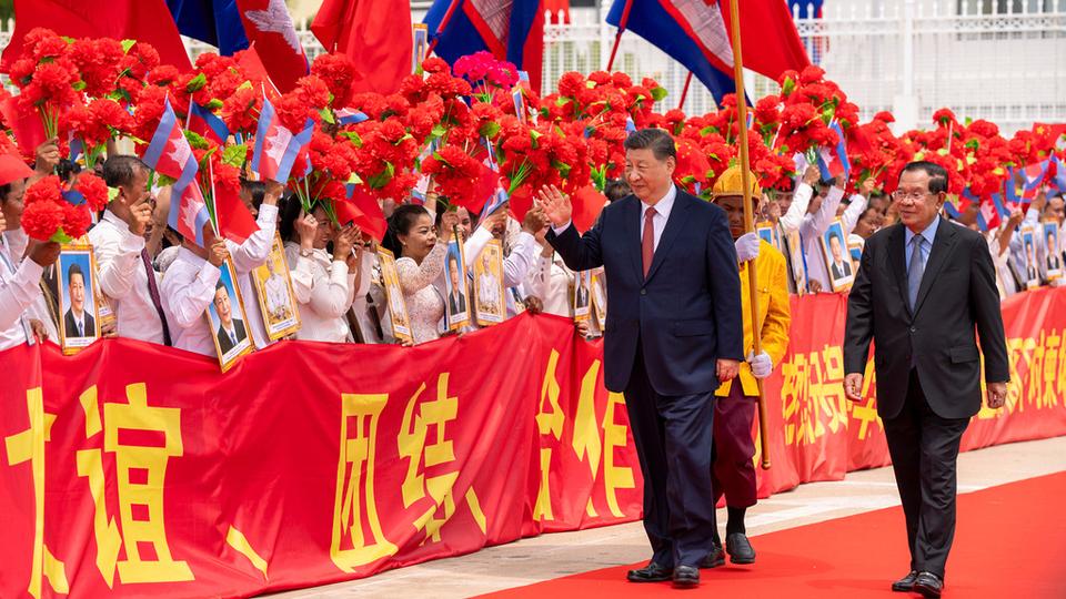 Viện Lowy: Trung Quốc dùng 'lá bài ảnh hưởng kinh tế' củng cố vai trò ở Campuchia, bỏ xa Mỹ 60% - Ảnh 1