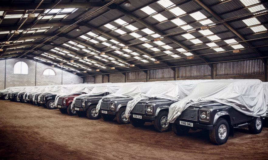 Mua liền 240 chiếc ô tô cũ sắp ngừng sản xuất, doanh nhân biến thành ‘mỏ vàng’ 1.800 tỷ đồng - Ảnh 1