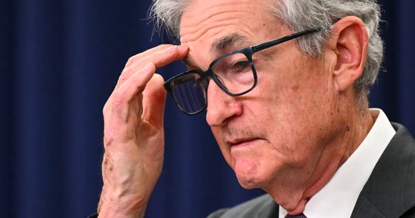Sắp thực hiện đợt hạ lãi suất đầu tiên trong năm 2025, Fed đang đối diện với những thách thức chưa từng có: Cơ quan điều hành chính sách tiền tệ quyền lực nhất thế giới lung lay thế nào?