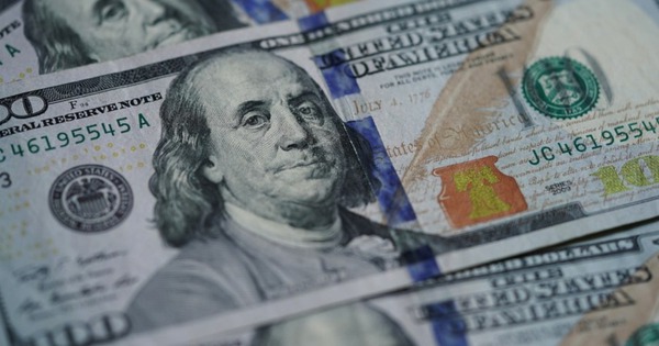 Giữa căng thẳng với Mỹ, nền kinh tế lớn thứ 5 thế giới thẳng tay xả trái phiếu Mỹ, tích cực dự trữ “đồng tiền không quốc tịch”