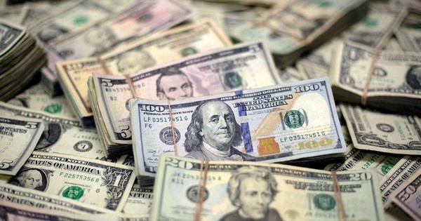 Dự trữ quốc gia đạt cao nhất mọi thời đại nhưng nước ASEAN này lại đang lo lắng