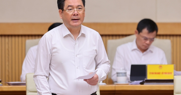 Bộ trưởng Công Thương: Kim ngạch xuất nhập khẩu 2025 dự kiến lập kỉ lục mới