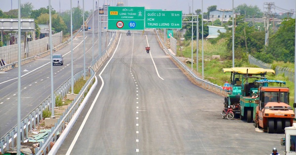 TP HCM thi tuyển thiết kế cầu vượt 6,6 km trên trục Bắc – Nam