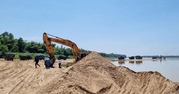 Ngăn bán cát ra ngoài tỉnh thế nào khi chênh lệch giá?
