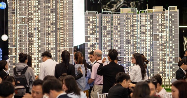 Những chuyển động đáng chú ý trên thị trường bất động sản TP.HCM, chung cư tiếp tục dẫn đầu mức độ quan tâm