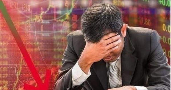 Phiên 10/9: Khối ngoại bán ròng đột biến hơn 3.000 tỷ đồng, cổ phiếu nào là tâm điểm "xả hàng"?