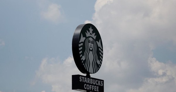 Starbucks mở chiến dịch tái sinh 'Back to Starbucks': 4 phút đã pha xong đồ uống, 95% đơn online giao đúng giờ