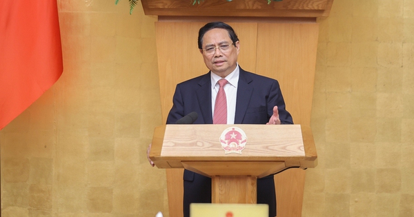 Thủ tướng giao nhiệm vụ quan trọng cho TPHCM, Hà Nội, Bắc Ninh và loạt địa phương, gửi lời cảm ơn đến Nhân dân vì đã làm một việc