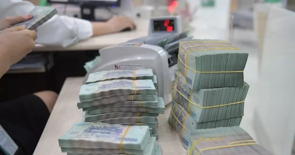 Tỷ giá, lãi suất từ nay đến cuối năm ra sao?