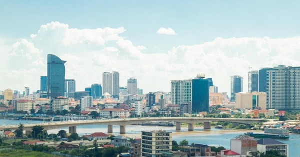 Campuchia tiết lộ con số nợ công thấp bất ngờ: Đã trả nợ bao nhiêu trong nửa năm qua?