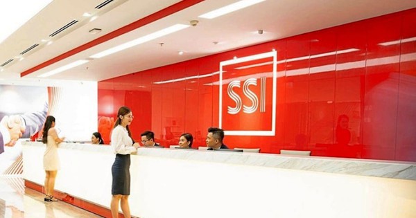 Chơi lớn như SSI của Chủ tịch Nguyễn Duy Hưng: Tặng 10 USDT cùng khóa học 1 triệu đồng để hút khách hàng trải nghiệm đầu tư tài sản số