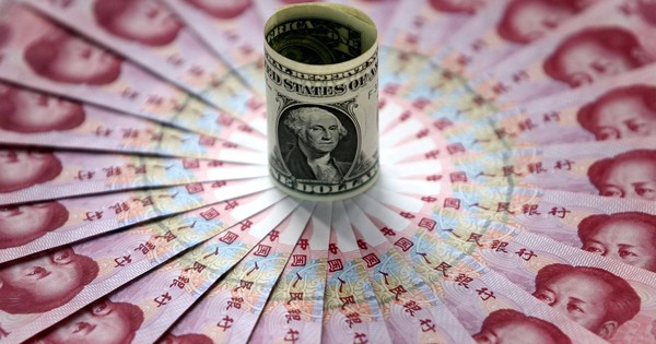 Đô la Mỹ suy yếu, nước chủ chốt BRICS tăng tốc ‘quốc tế hóa’ đồng nội tệ: Hoán đổi hơn 600 tỷ USD tiền tệ với hàng chục NHTW, lập hệ thống ‘đối đầu SWIFT với hơn 1.700 ngân hàng giao dịch